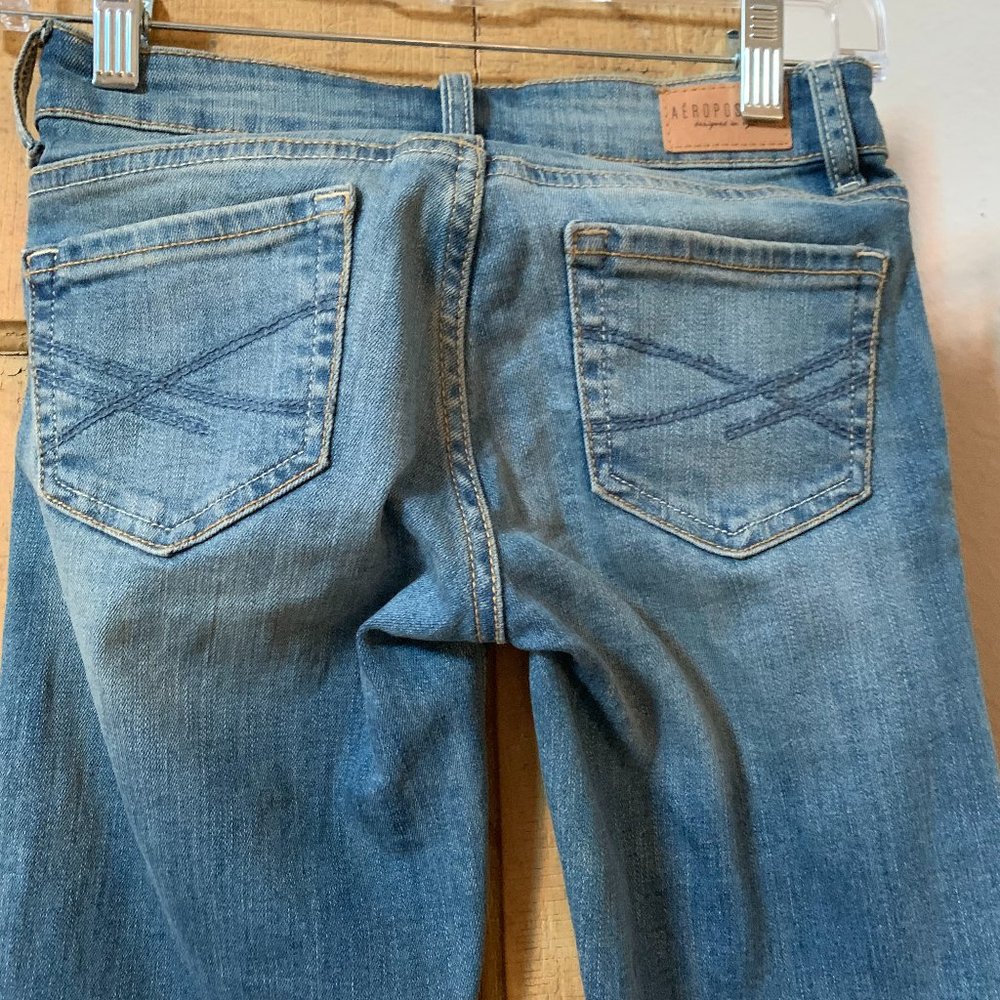 Woman Jeans - Picture 2 of 4